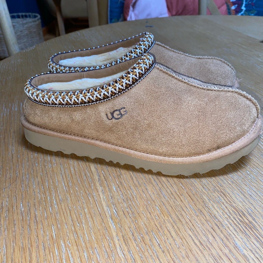 UGG Kids Tasman Brown Slippers with Patterned Trim